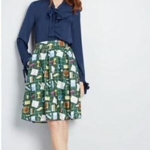 ModCloth Womens Head of the Class Skirt School Teacher Sm Whimsical Novelty - Picture 1 of 9
